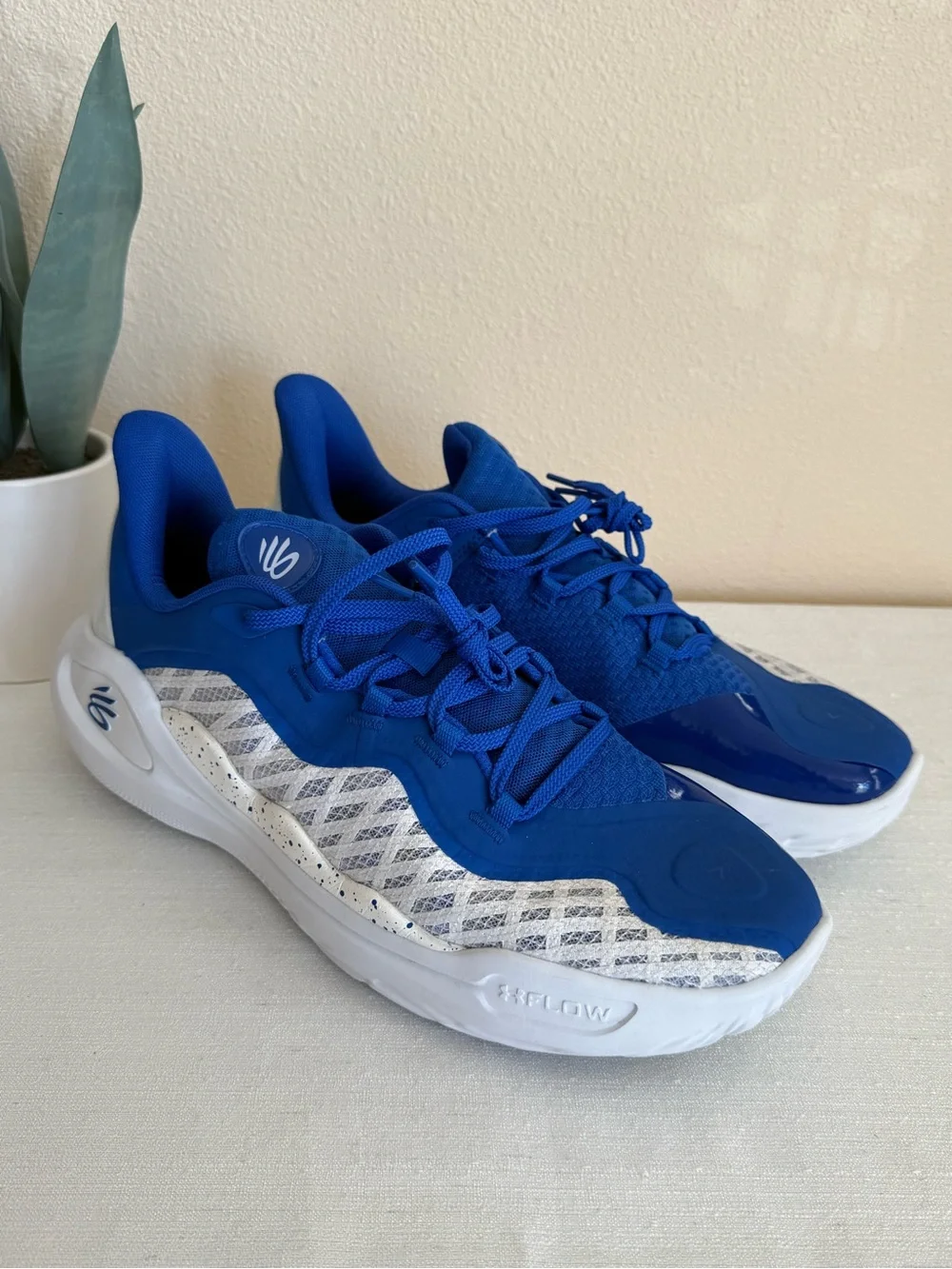 Under Armour lightweight play